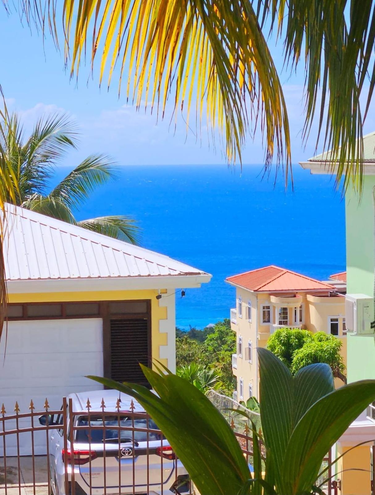 Anne Marie Villas Castries Esterno foto